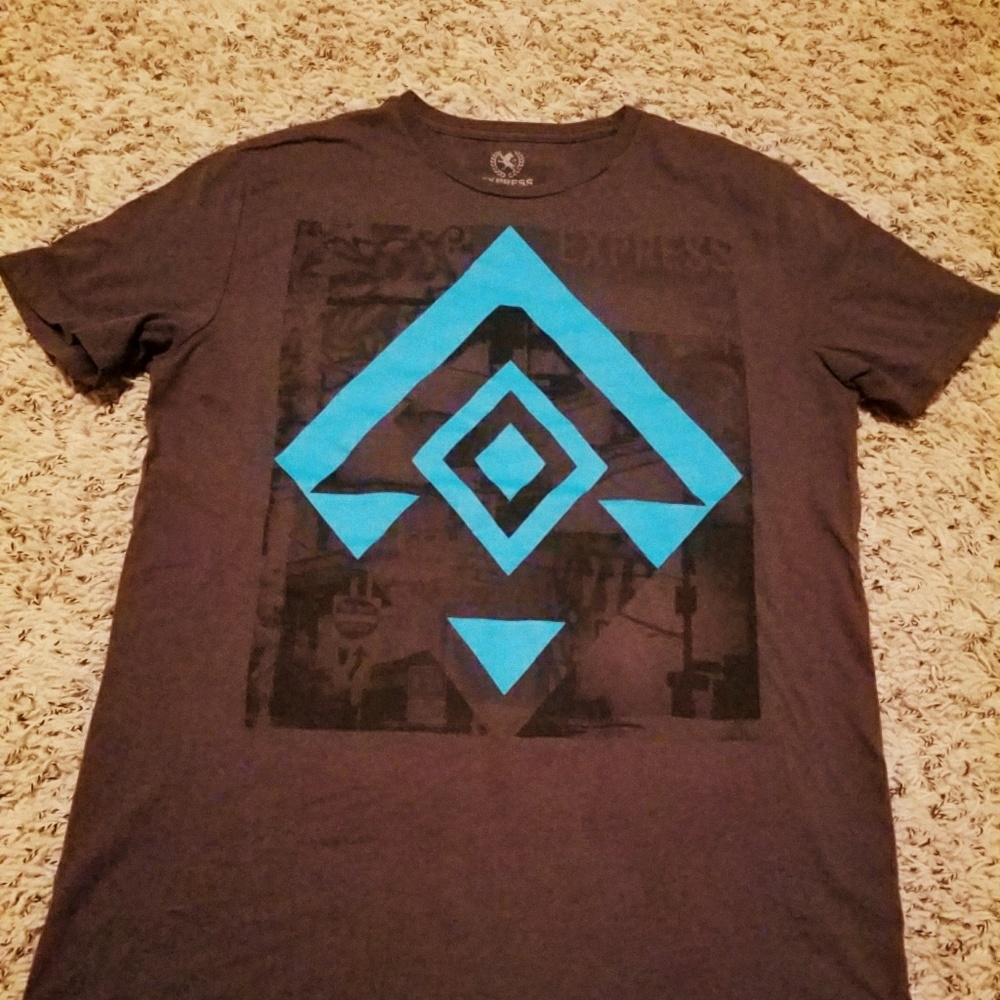 Men's Small Express Graphic Tee